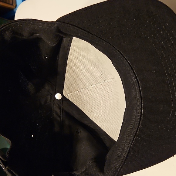 Thrasher Youth Snapback Skate and Destroy Hat - Picture 3 of 4